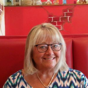 Meet your Posher, Sherry